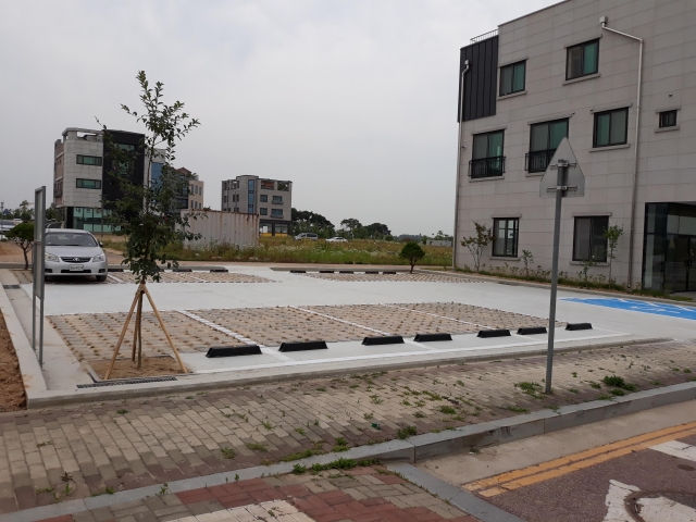 26일(내포신도시 이주자택지 공영주차장 2).jpg